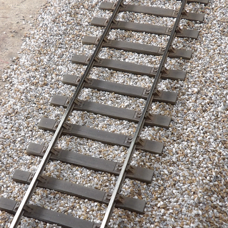PO - 42 Kg - Voie de 11 m sur 18 traverses - Avec rails en code 60