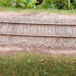 PO - 38/42 Kg - Voie de 16,5 m sur 22 traverses - A joints décalés - Avec rails en code 60
