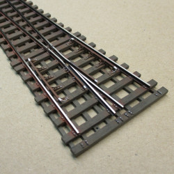 SNCF - Tg 0.167 - modèle 61- Branchement 2 voies - cœur en rails assemblés - Code 75